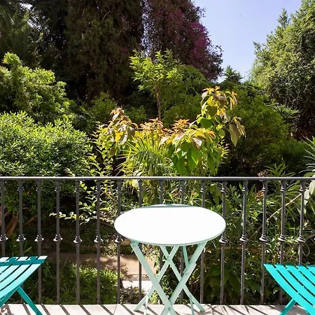 Carre D'or, Superbe Sur Jardin, Elegant Et Ensoleille Daire *