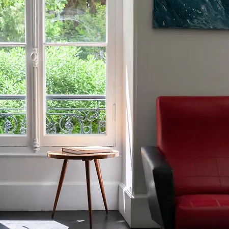 Carre D'or, Superbe Sur Jardin, Elegant Et Ensoleille Daire *