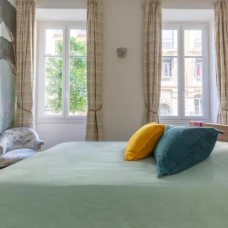 Carre D'or, Superbe Sur Jardin, Elegant Et Ensoleille Apartment