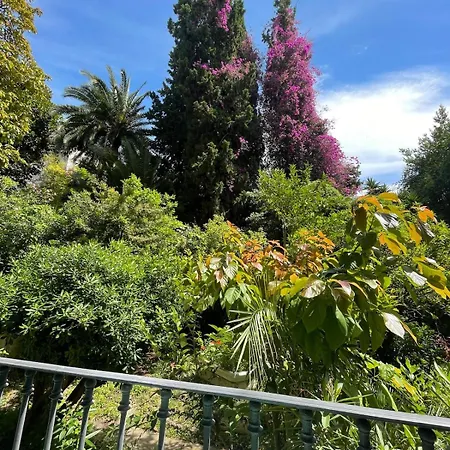 Carre D'or, Superbe Sur Jardin, Elegant Et Ensoleille Apartment Nizza